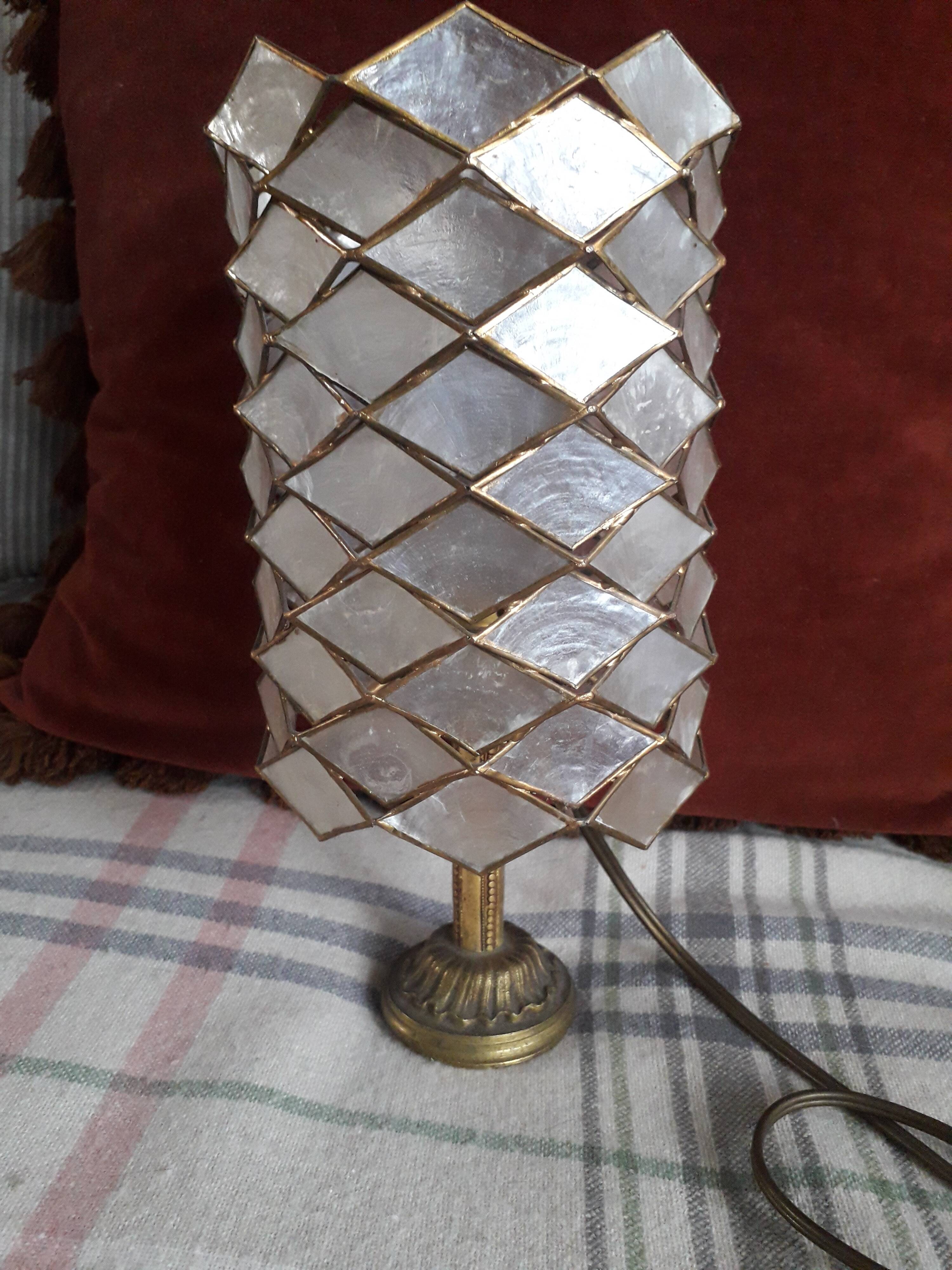 Very original vintage metal lamp with its mother-of-pearl lampshade