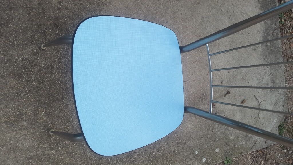 Lot of 6 blue formica chairs from the 1960s
