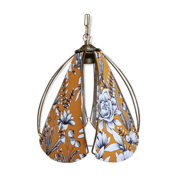 Suspension en tissu fleuri orange et bleu