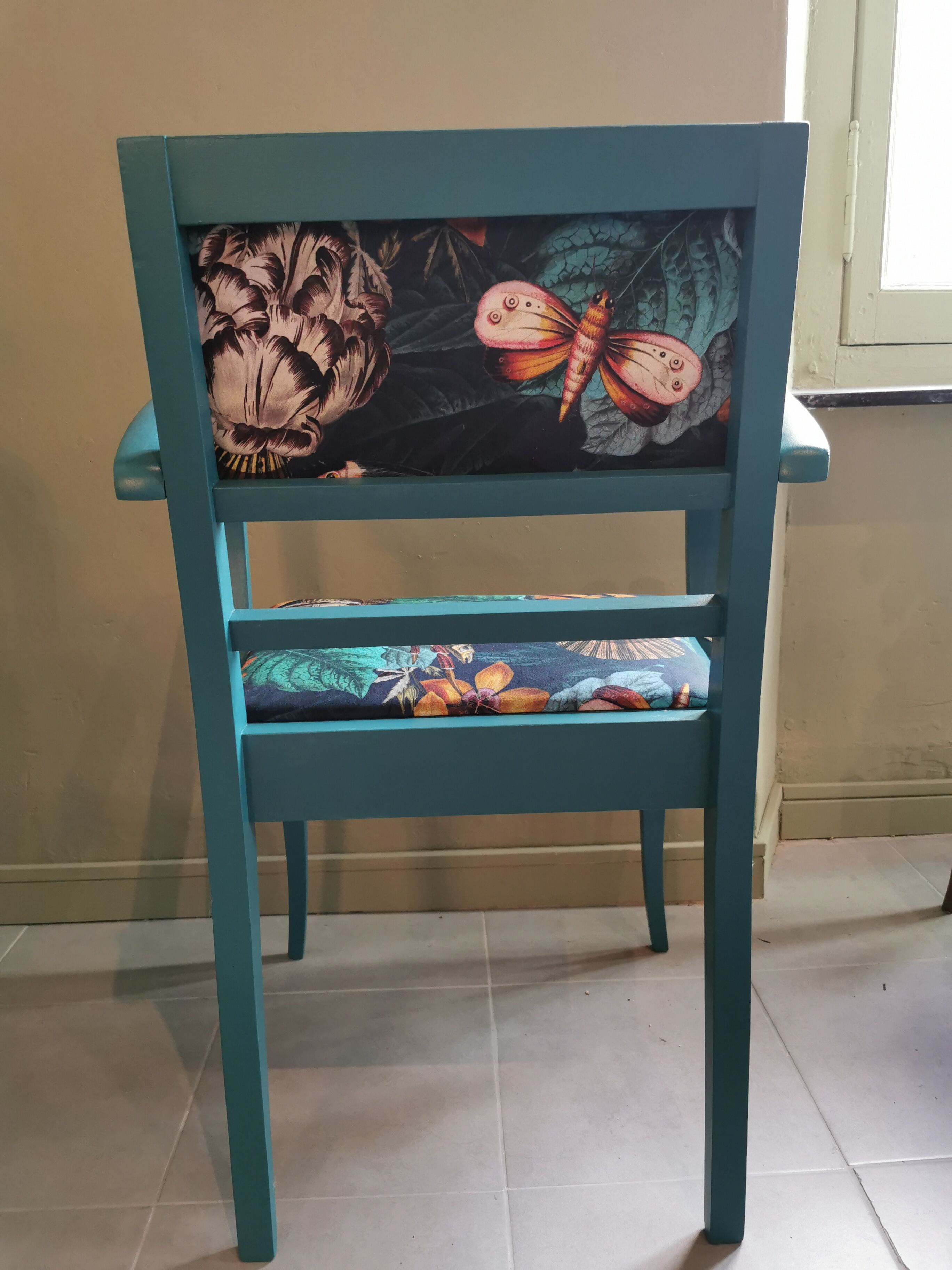 Pair of vintage armchairs refurbished