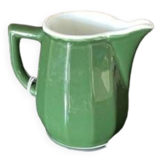 Pitcher