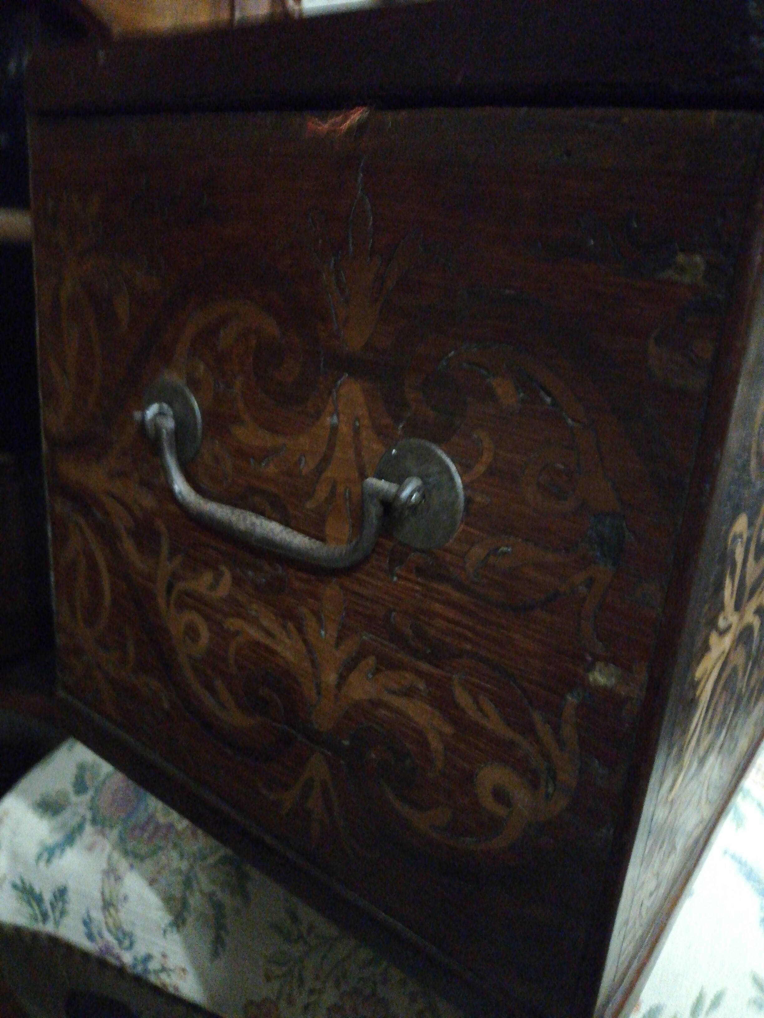 Wooden box, late 18th century