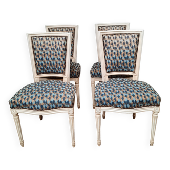 Serie de 4 chaises style Louis XVI