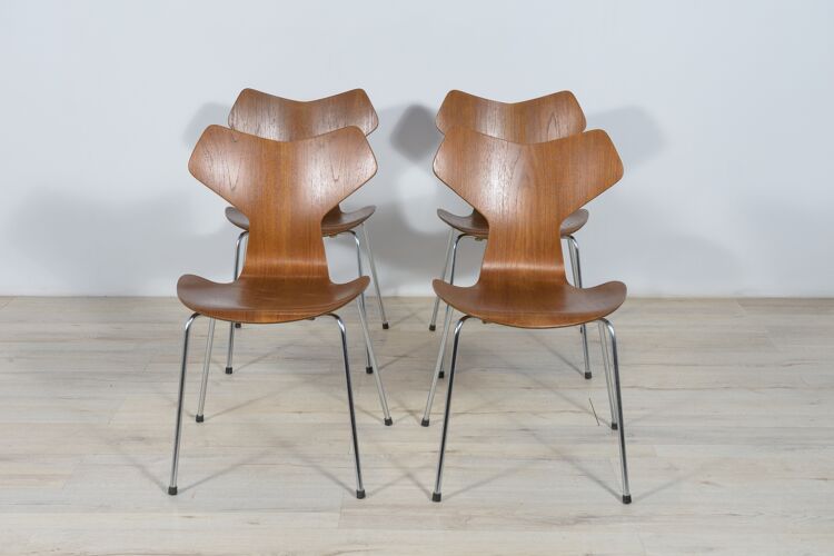 Chaises modèle 3130 par Arne Jacobsen pour Fritz Hansen, années 1970