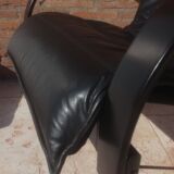 Fauteuil Polham design T. Bjorklund