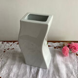 Porcelain vase Decoration by artist Maïthé “Agen”