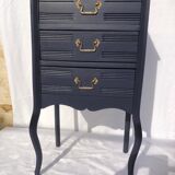 Chiffonier