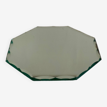 Beveled mirror tray