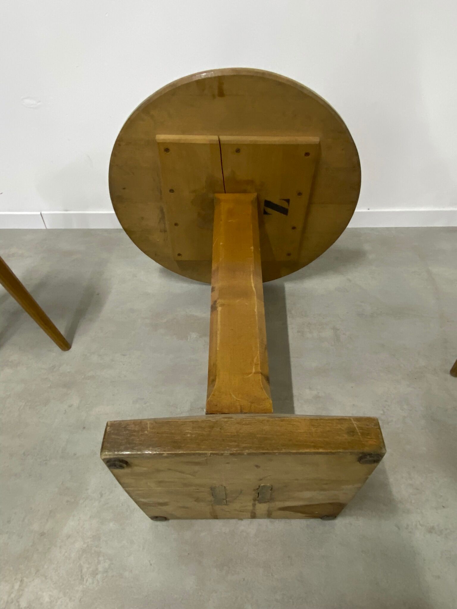 Set table and 4 wooden stools bistrot design of the 50