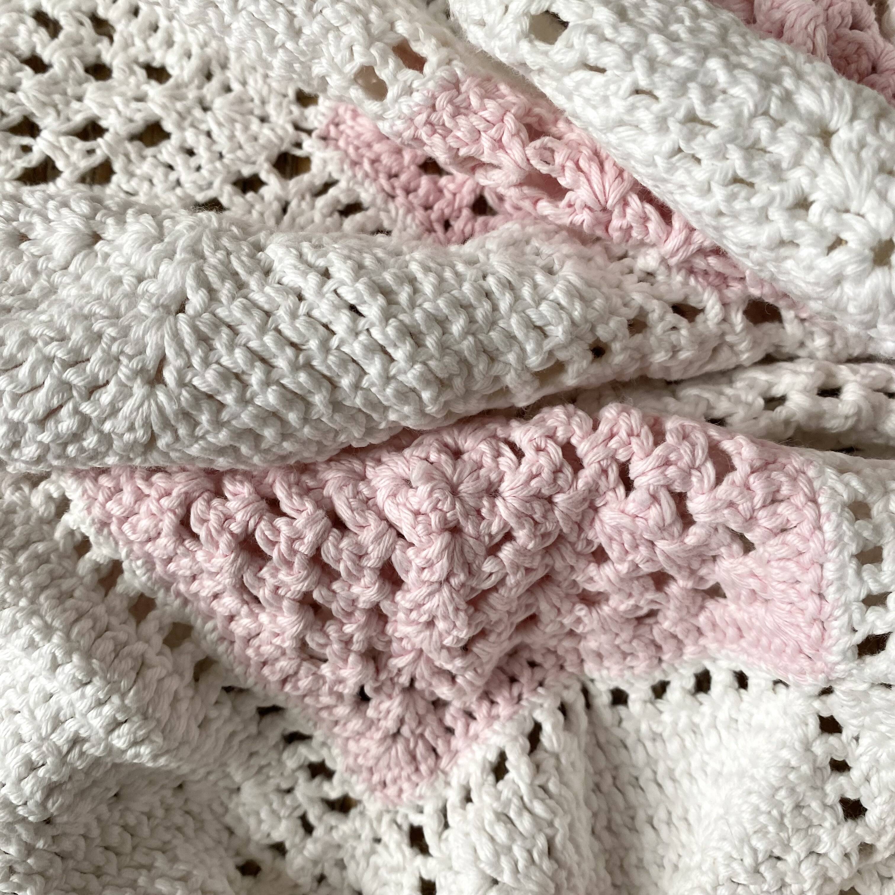 Pink and white crochet single bedspread 135X210 cm