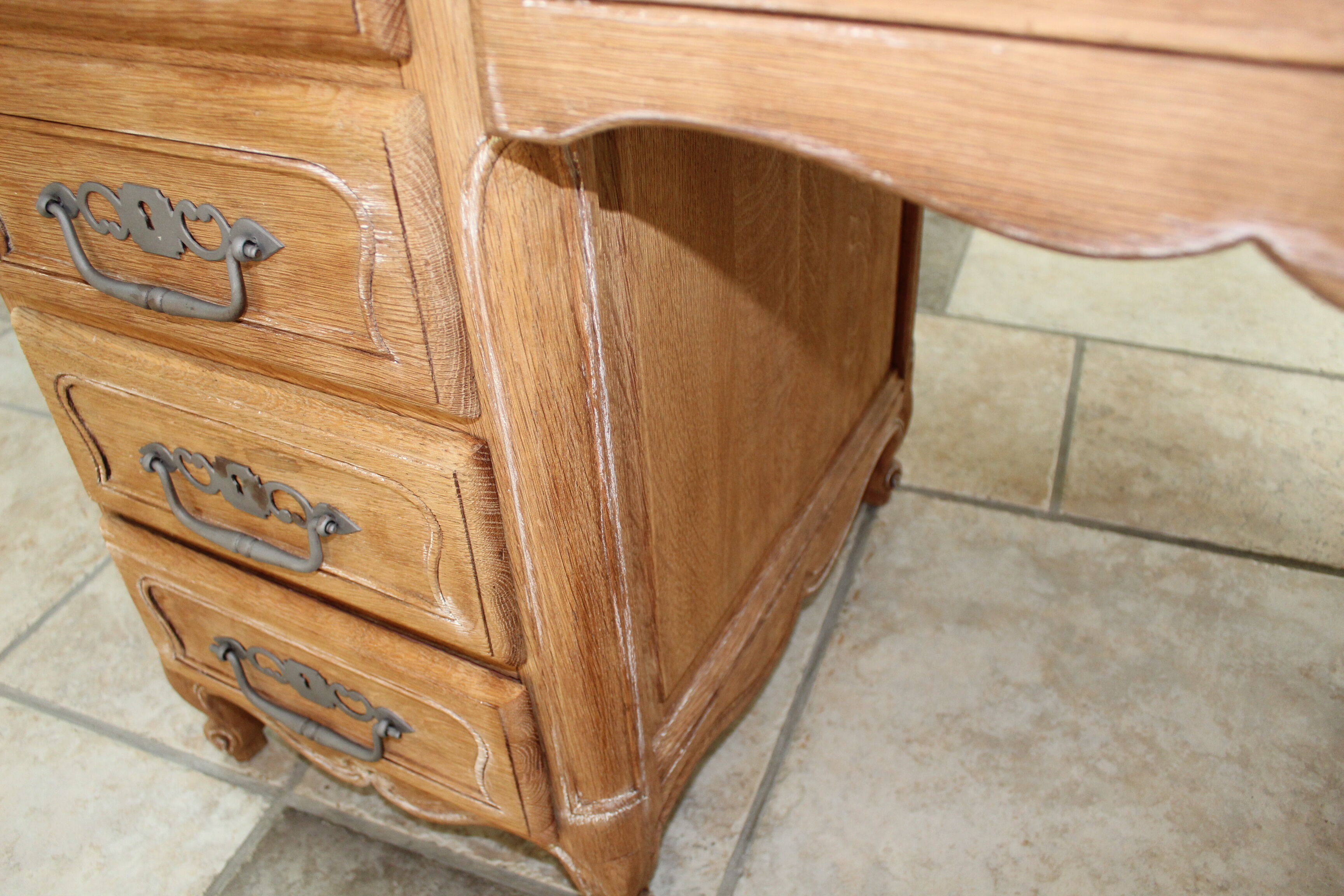 Bureau stylé relooké