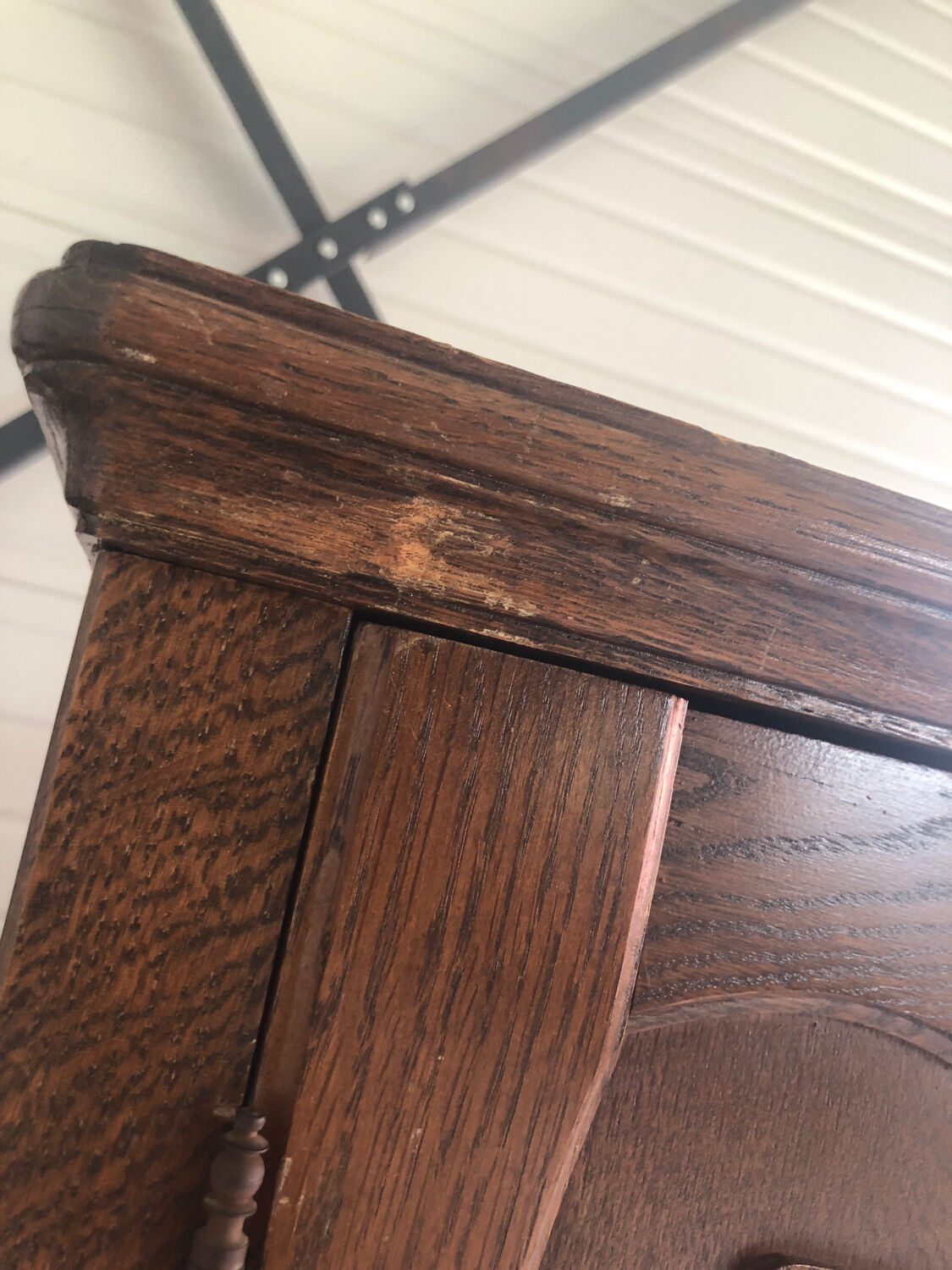Wardrobe half wardrobe and old oak shelves