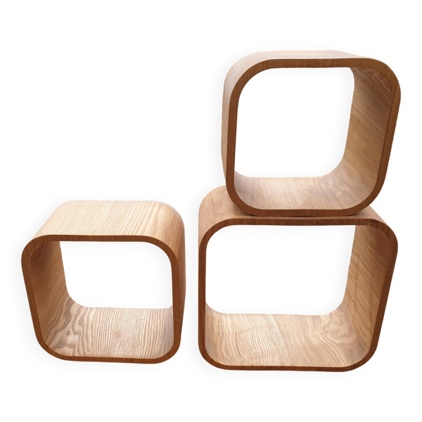 3 mobiles en applique