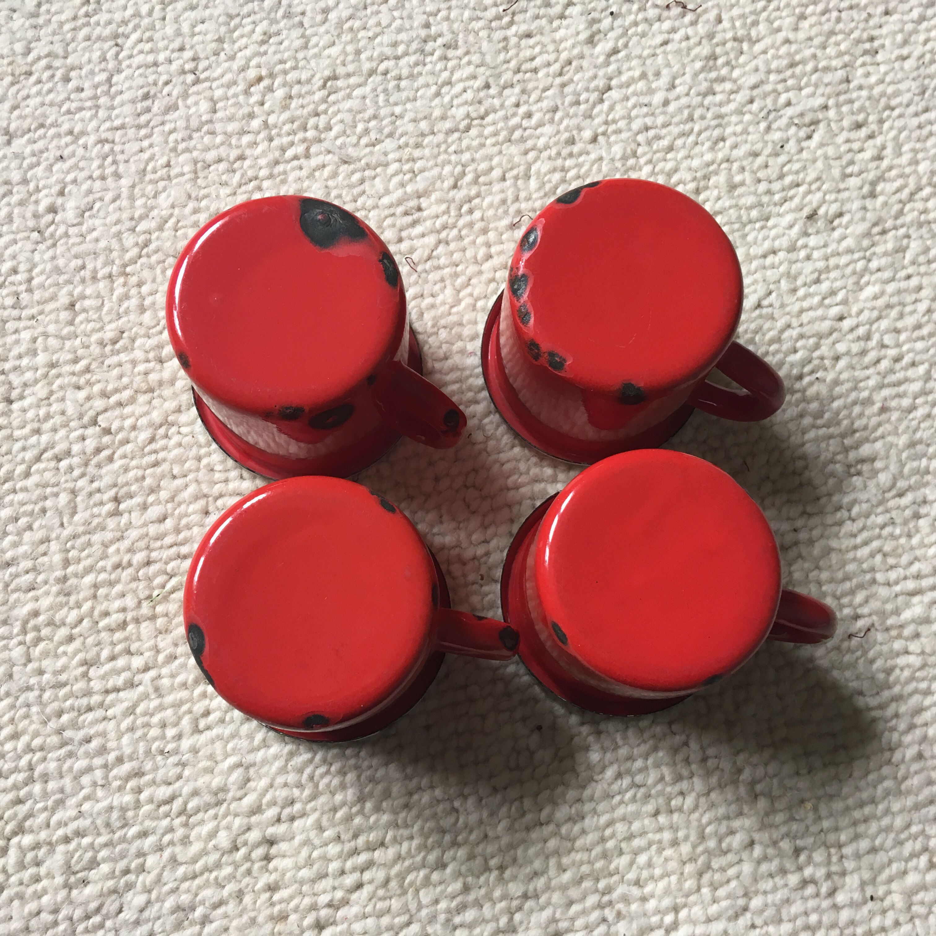 Set of 4 mugs, enamelled steel