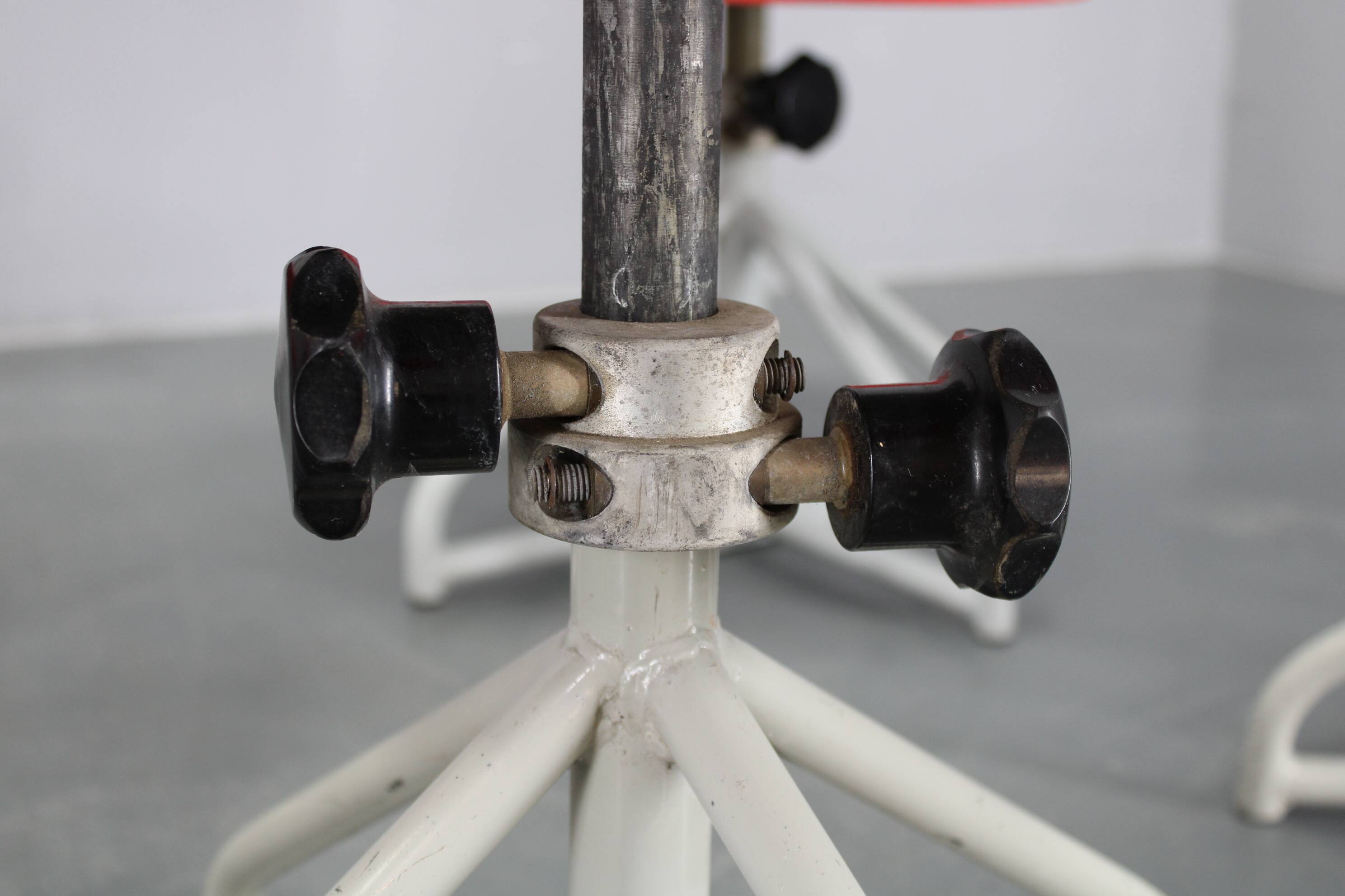 1960s Miroslav Navratil Set of Eight Fiberglass Chairs for Vertex, Czechosl