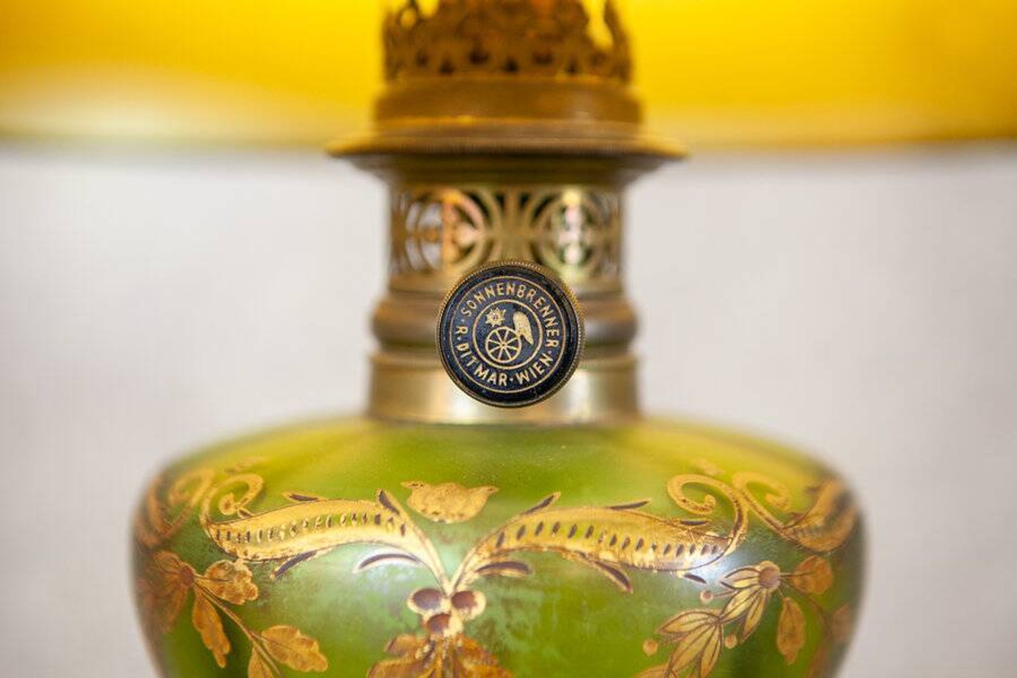Vintage Pair of Table Lamps in a Classical Style with Decorative Bases and