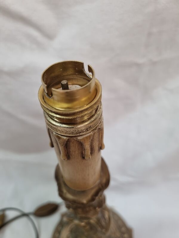 Pied de lampe en bronze Louis XVI