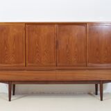 Henning Kjaernulf high sideboard