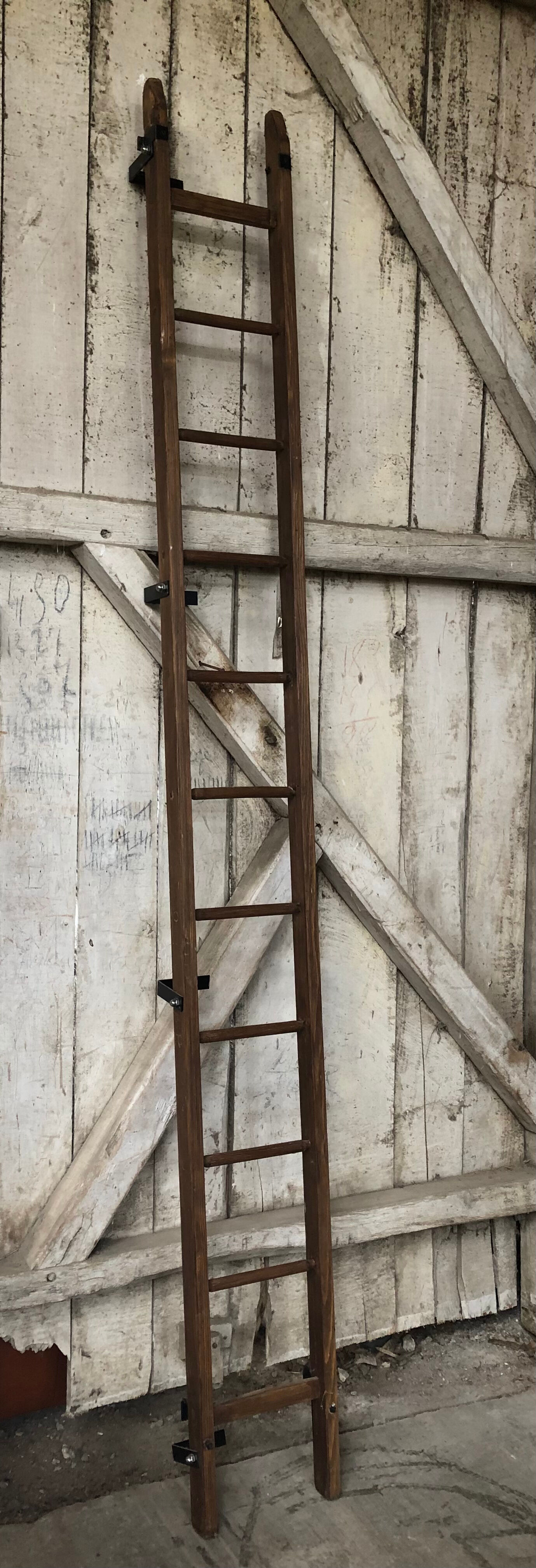 Old scale
