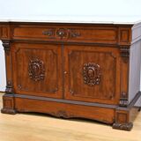 Buffet, commode, écritoire de propriété en acajou de style restauration, début XIXème
