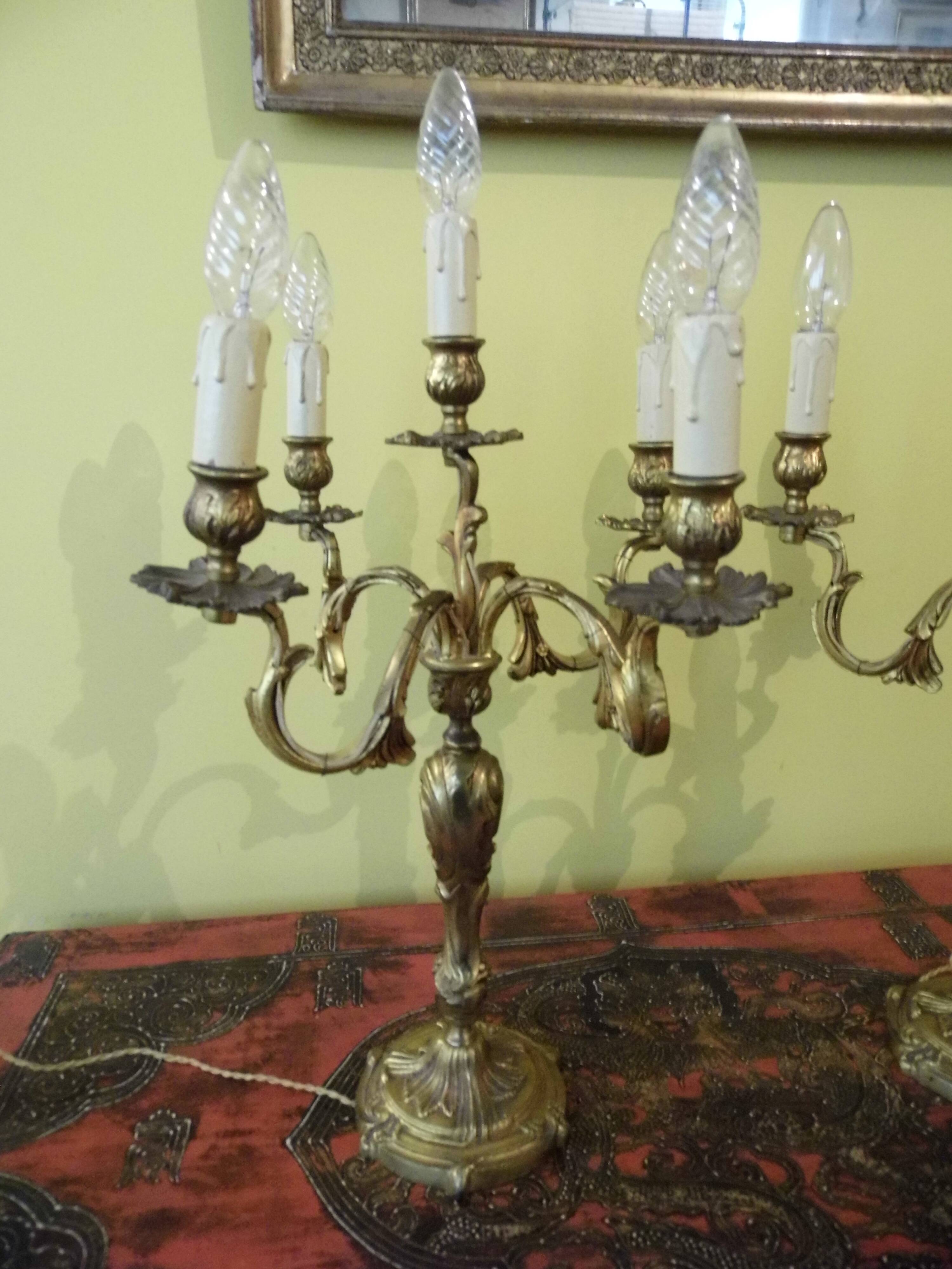 Chandeliers, candelabras pair of table lamps, bronze
