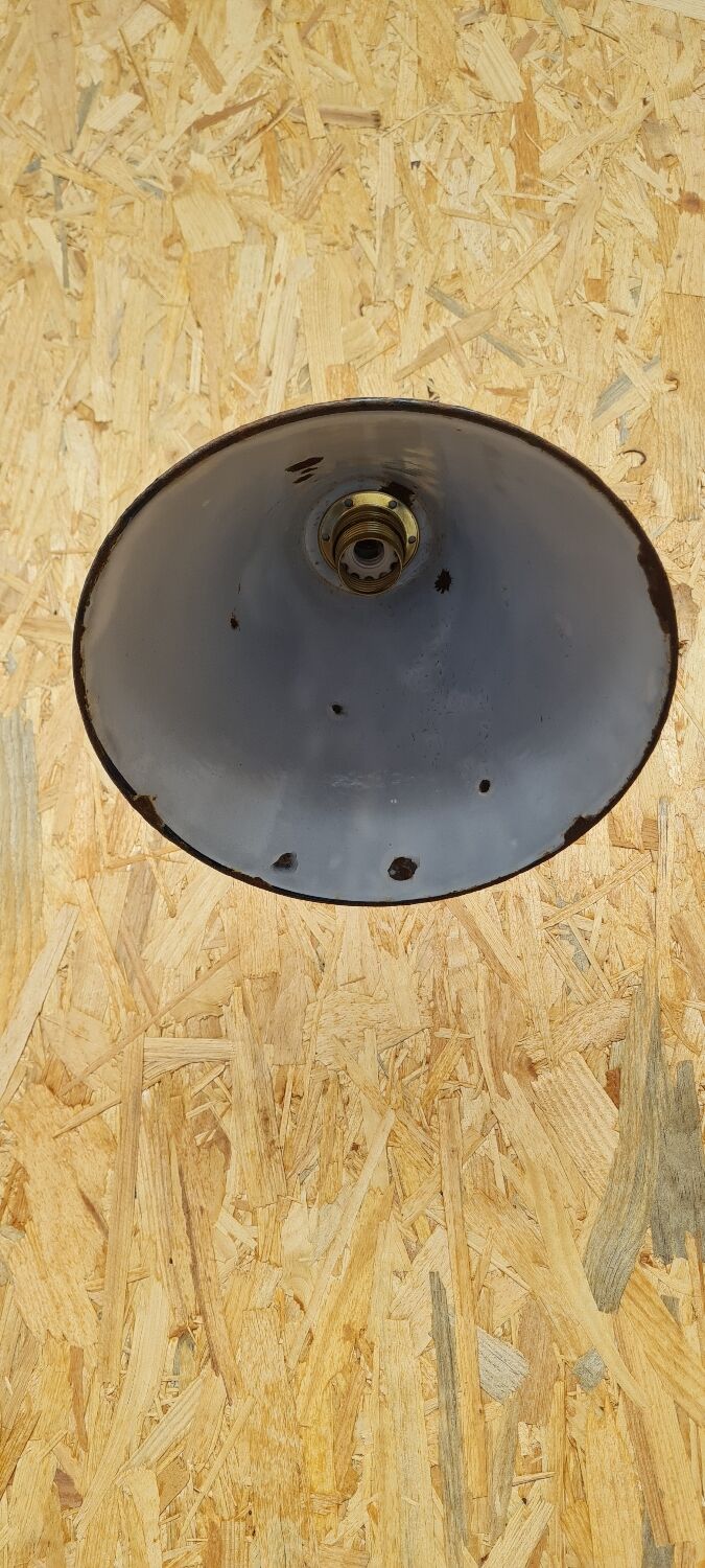 Vintage wall lamp in enamelled sheet metal