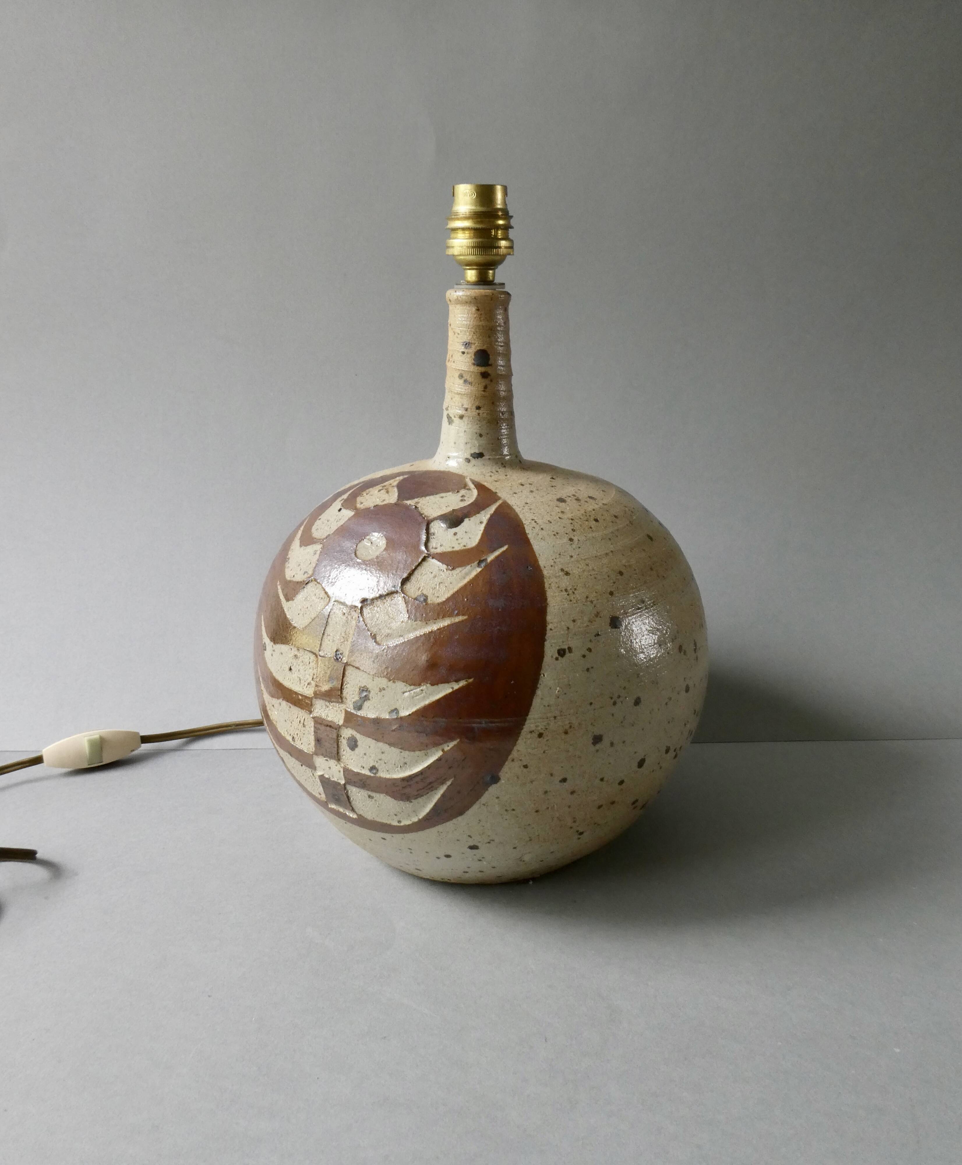 Signed stoneware lamp base, Janet Stedman and Pierre Digan la Borne, 1960