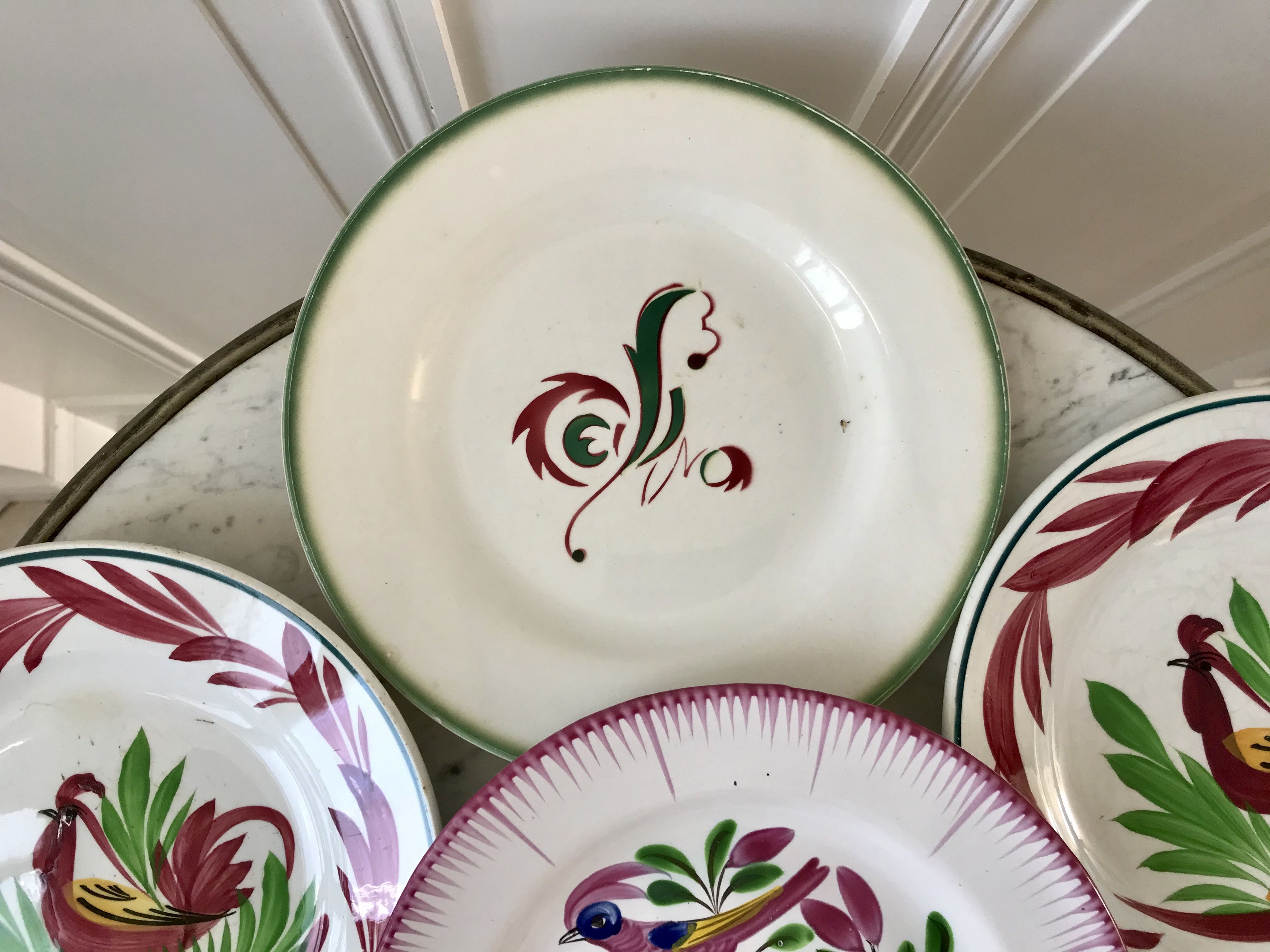Set of 6 flat plates mismatched Digoin Sarreguemines models Rooster and Casino 30s