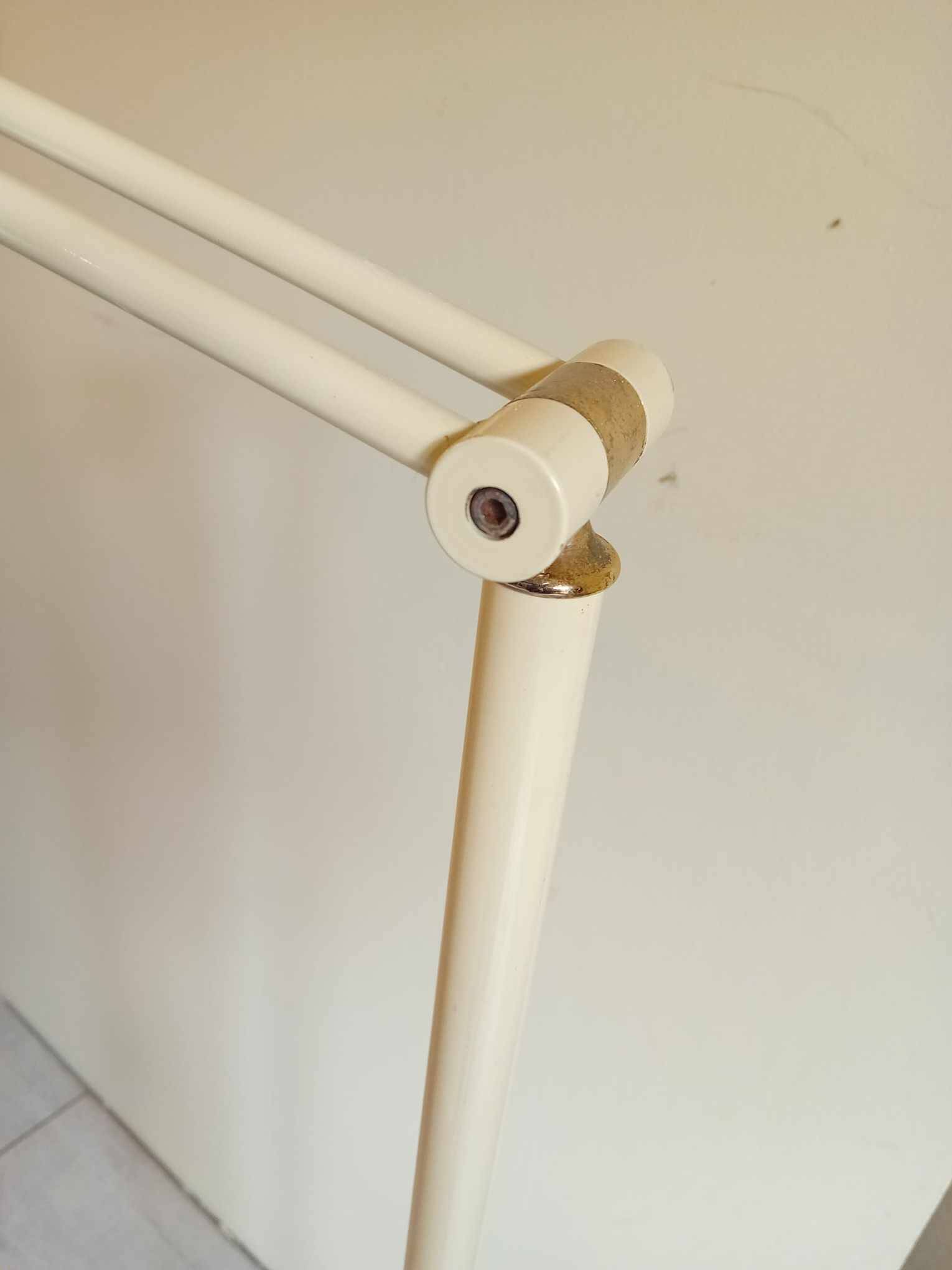 Italian floor lamp from the 70s, “Fresh Butter” color, “Made In Italy” label.