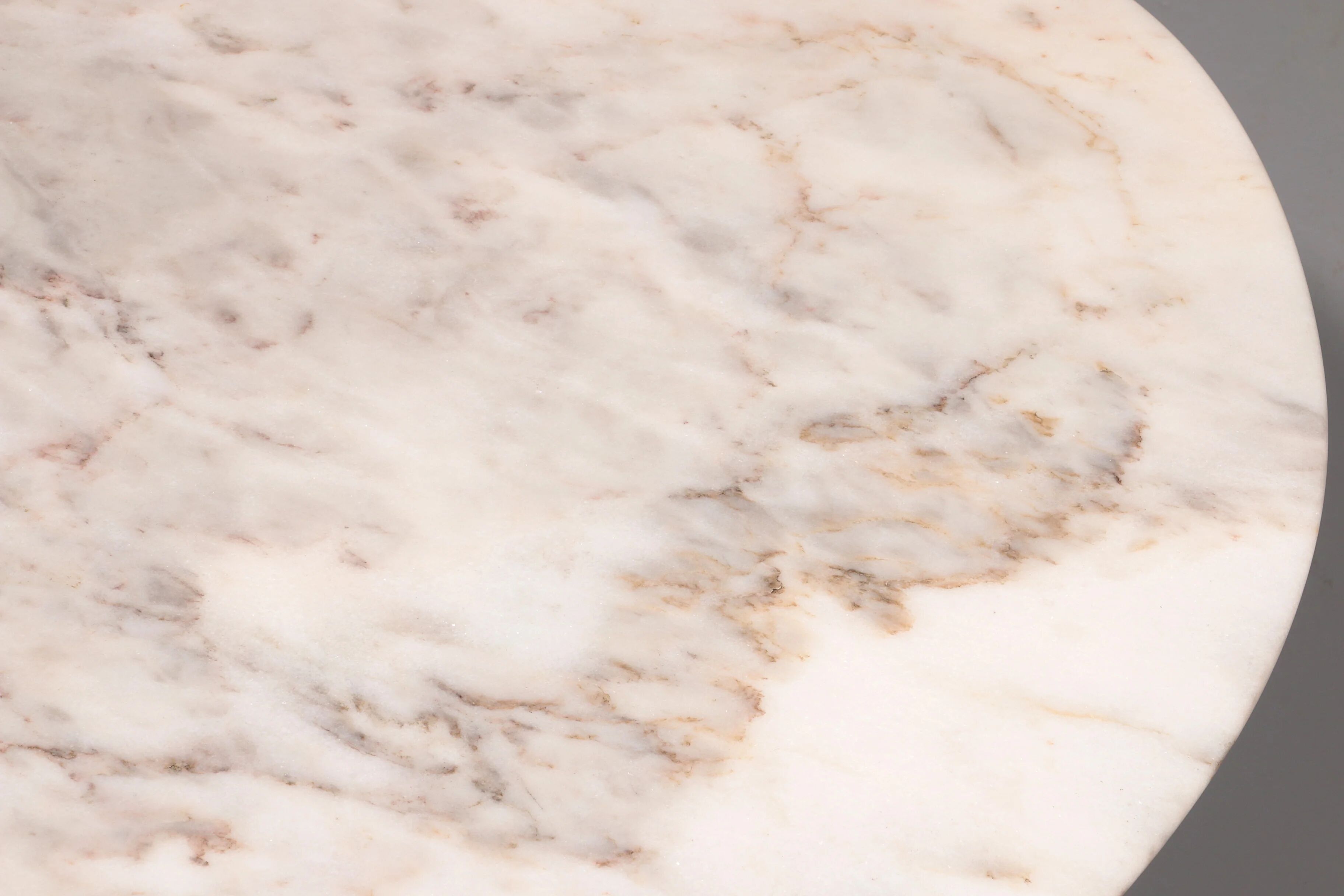 Elegant marble and brass accent table – chic small coffee or side table