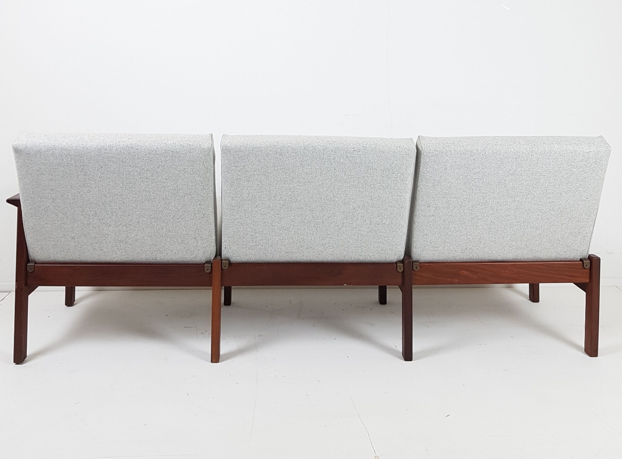 Canapé kvadrat laine gris Yngve Ekström pour Pastoe