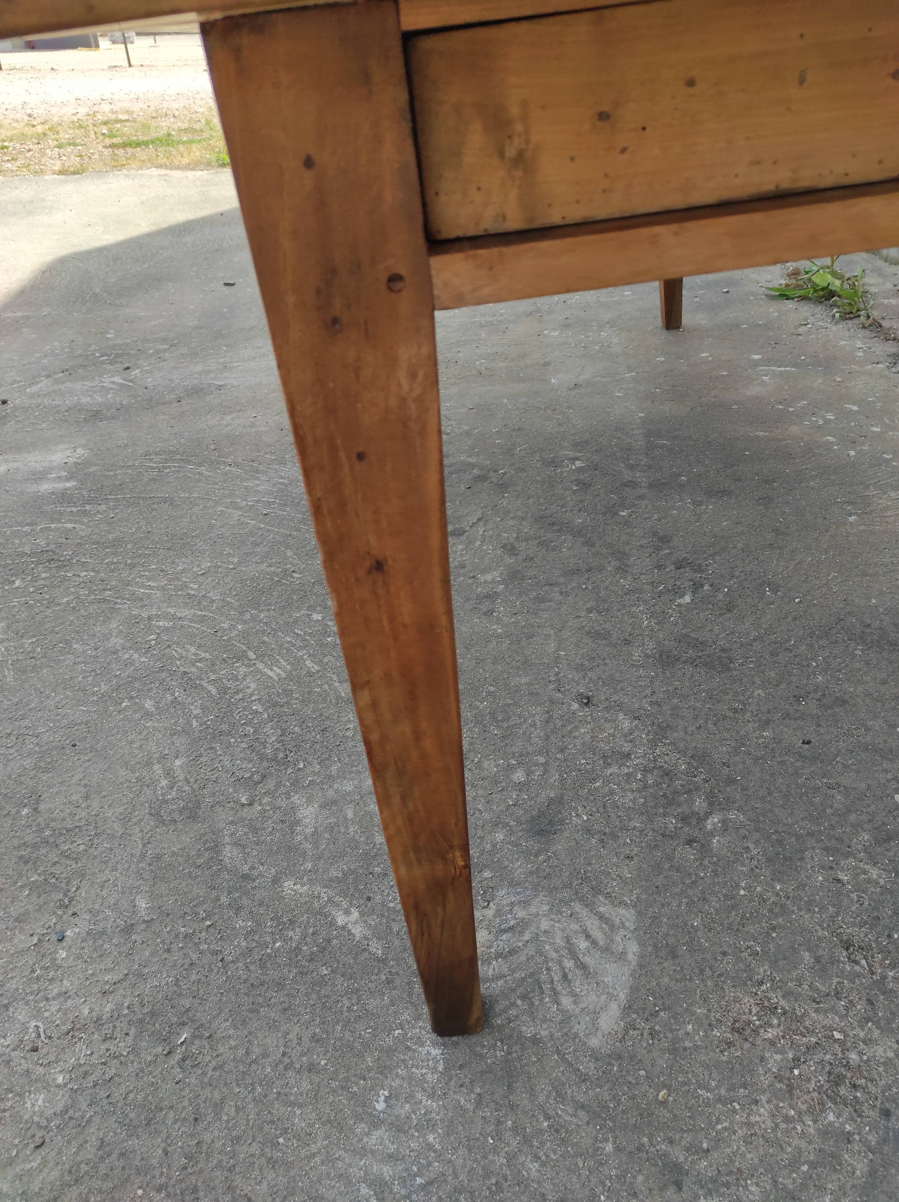 Farmhouse table in blond walnut 200 cm