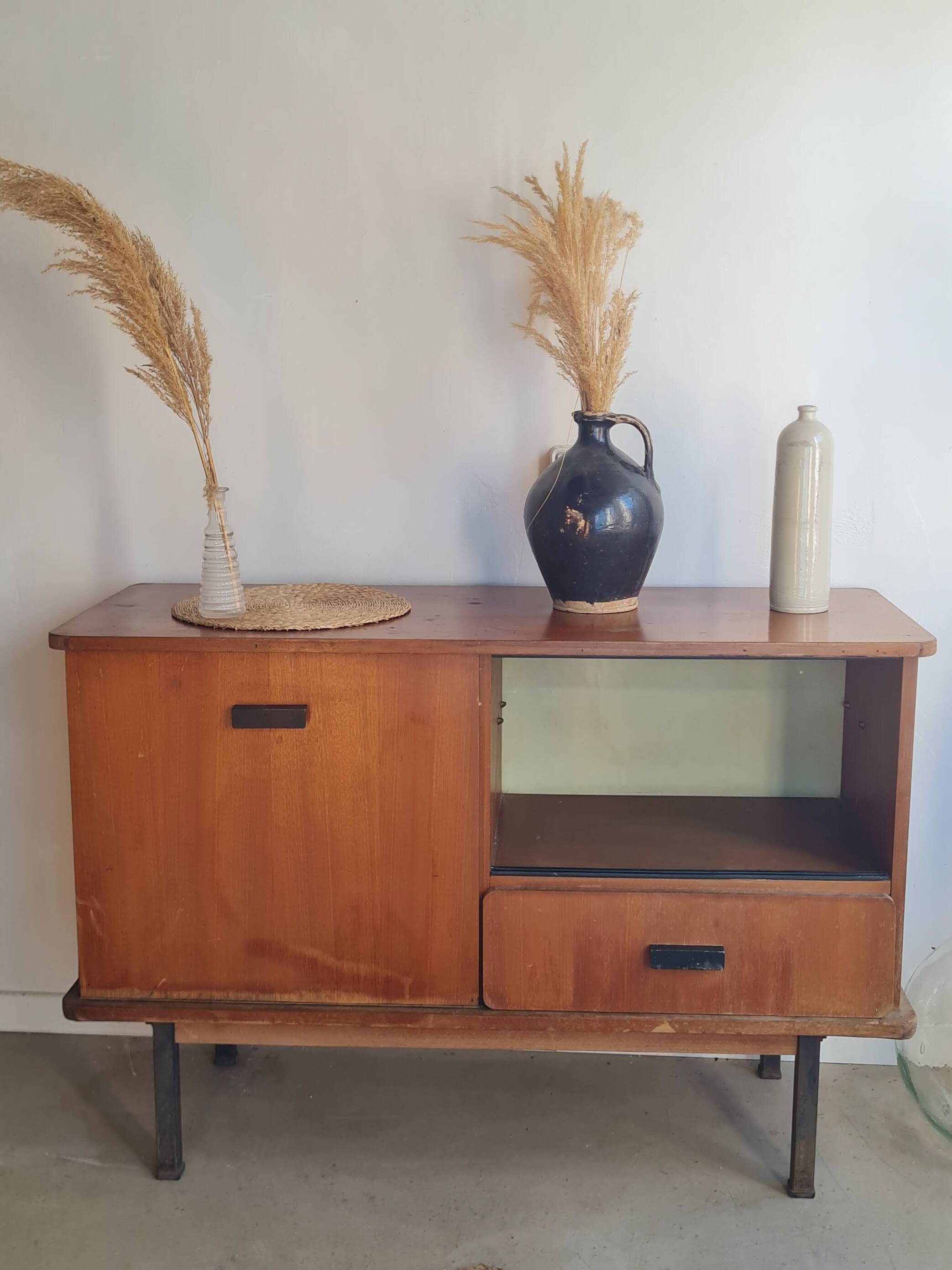 Small sideboard from the 1960s.