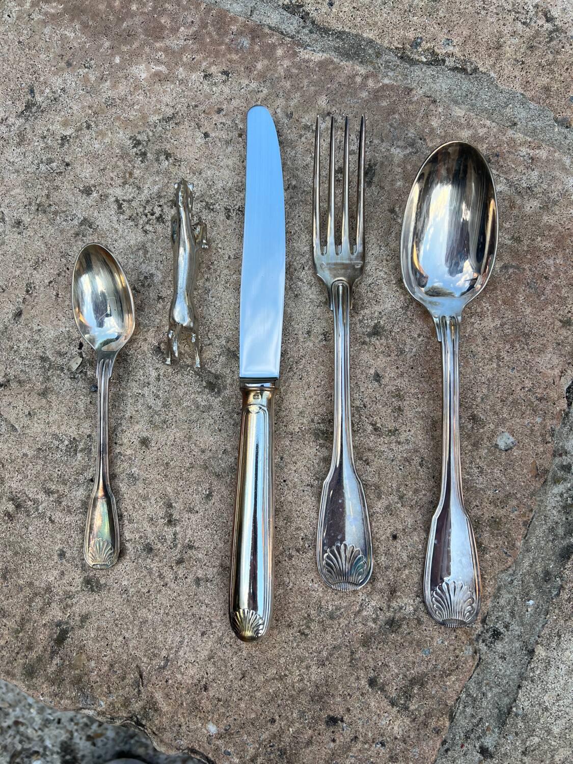 Silver cutlery set