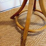 Baumann parrot coat rack