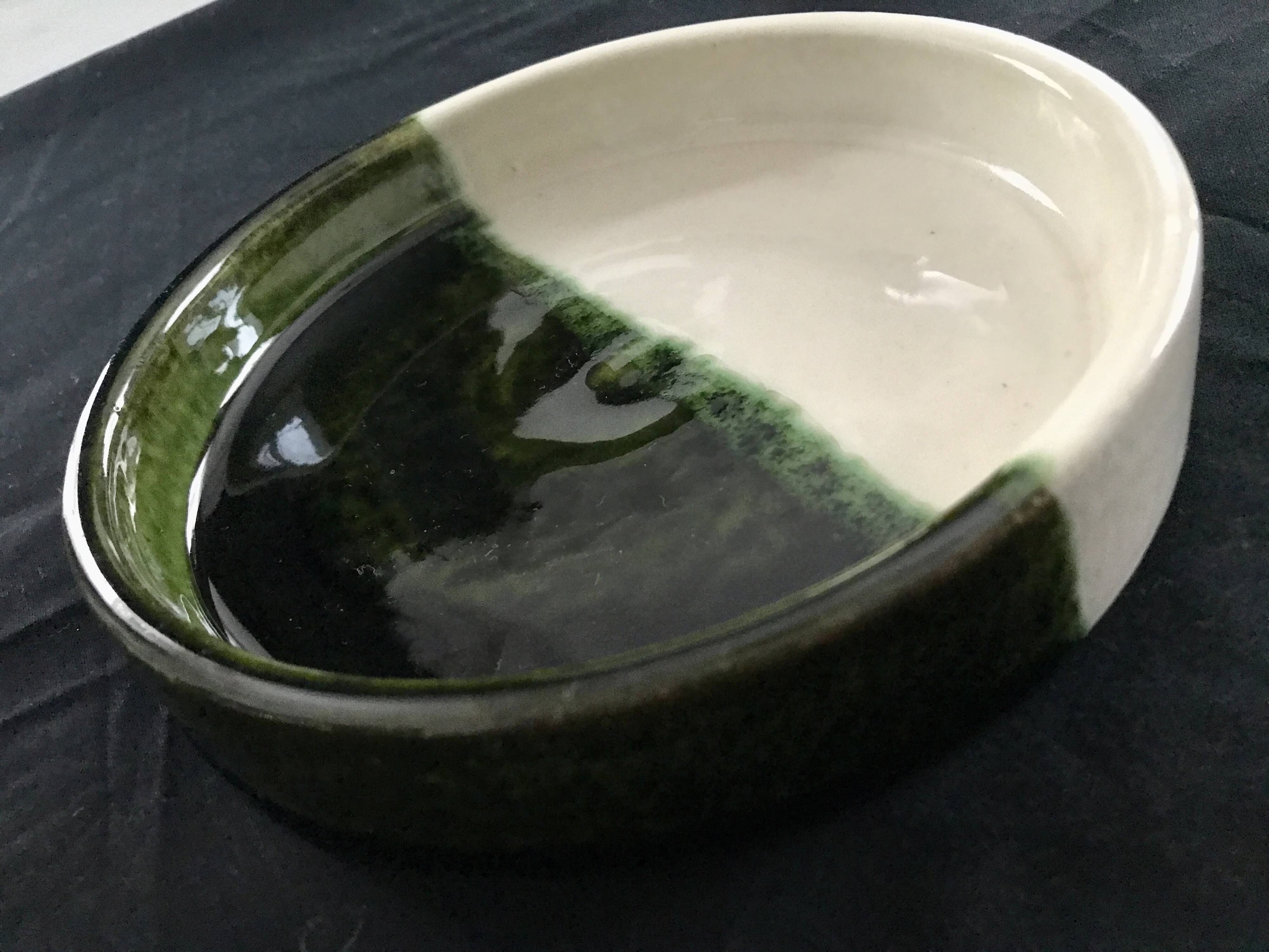 Small two-tone ceramic dish