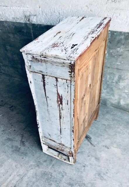 Small Parisian dresser