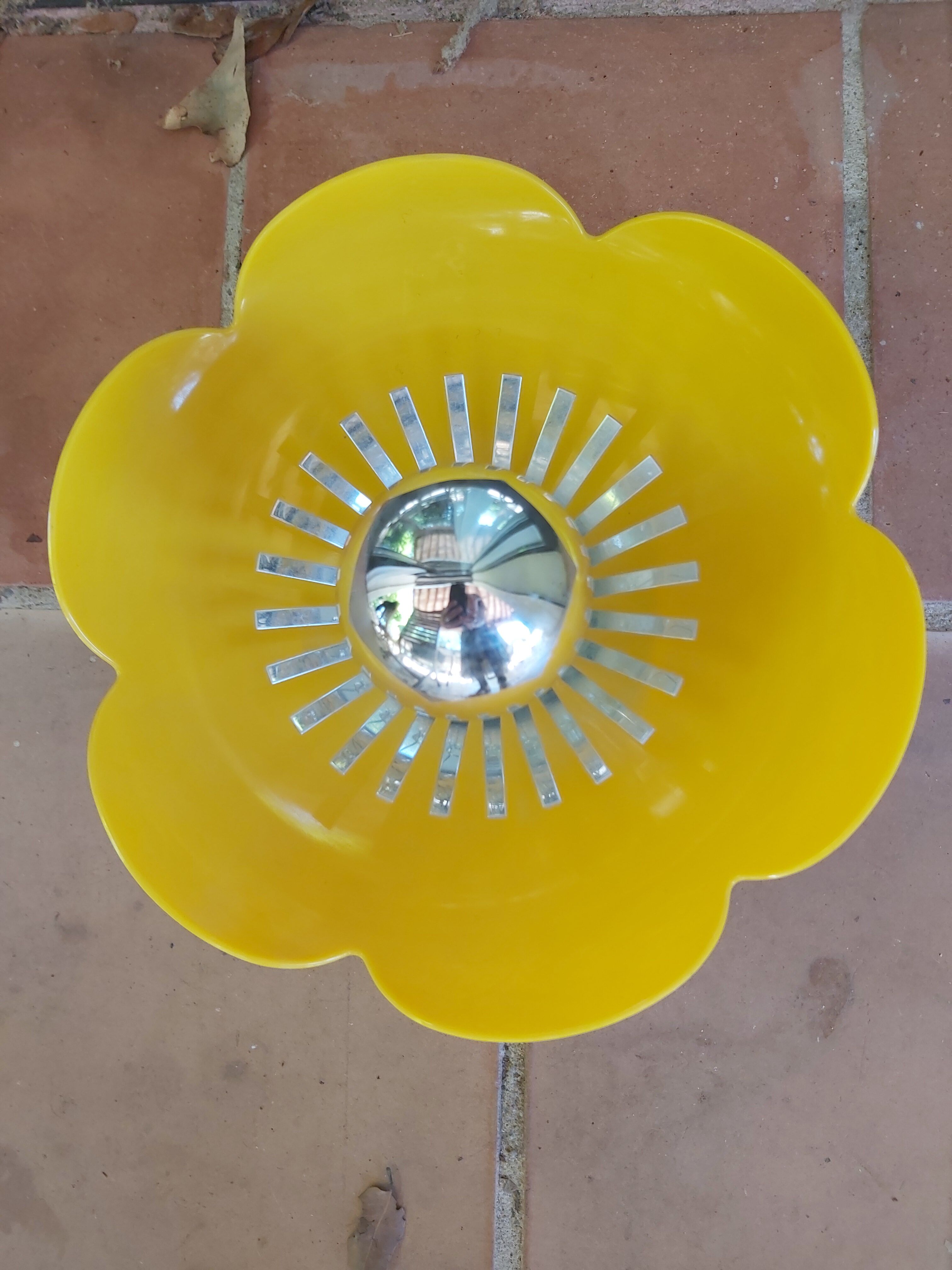 Wall light 70s flower