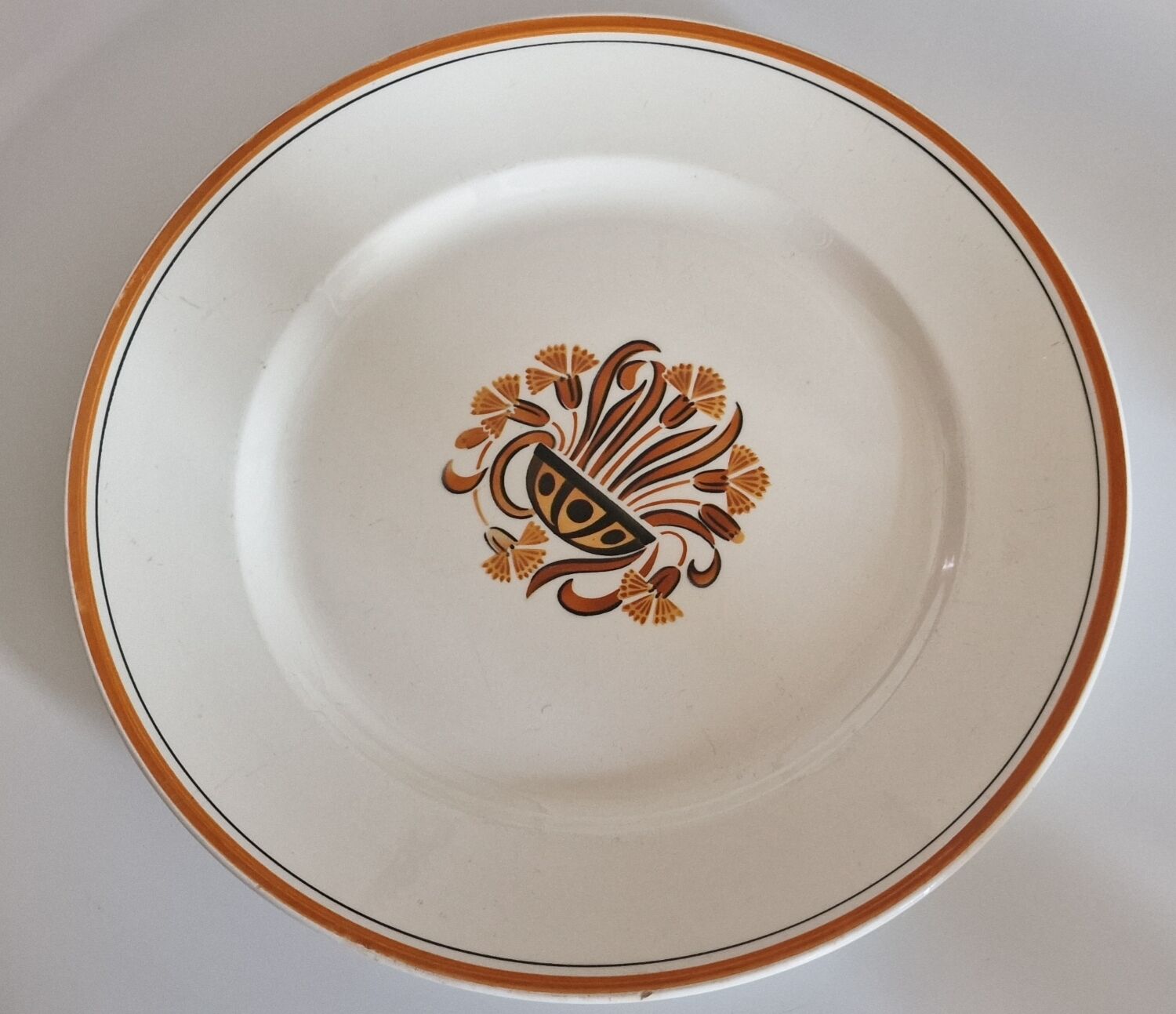 Plat Œillet Creil et Montereau période 19ème