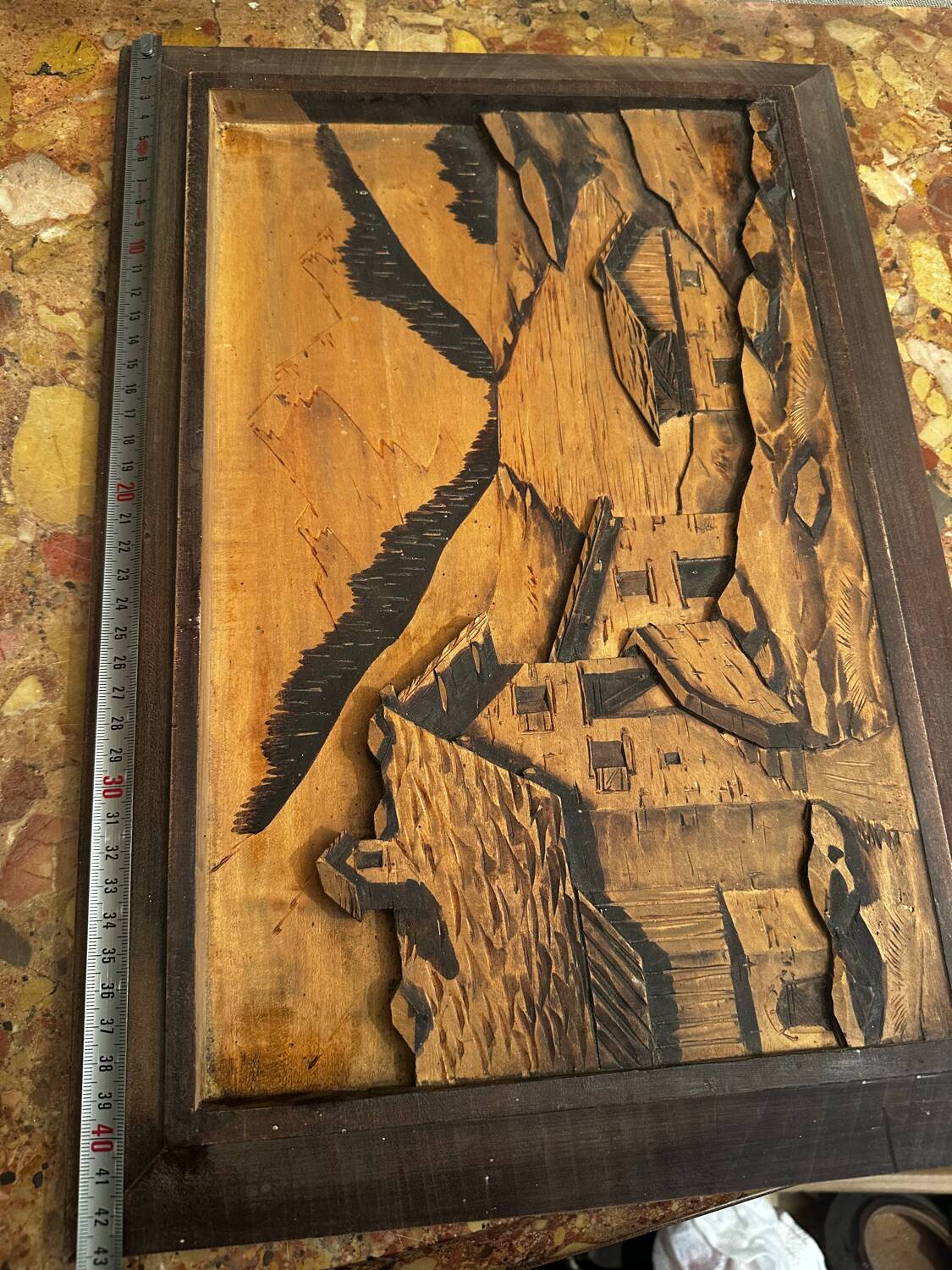 Tableau Alpin vintage années 50 - Sculpté et Pyrogravé - Ambiance Chal