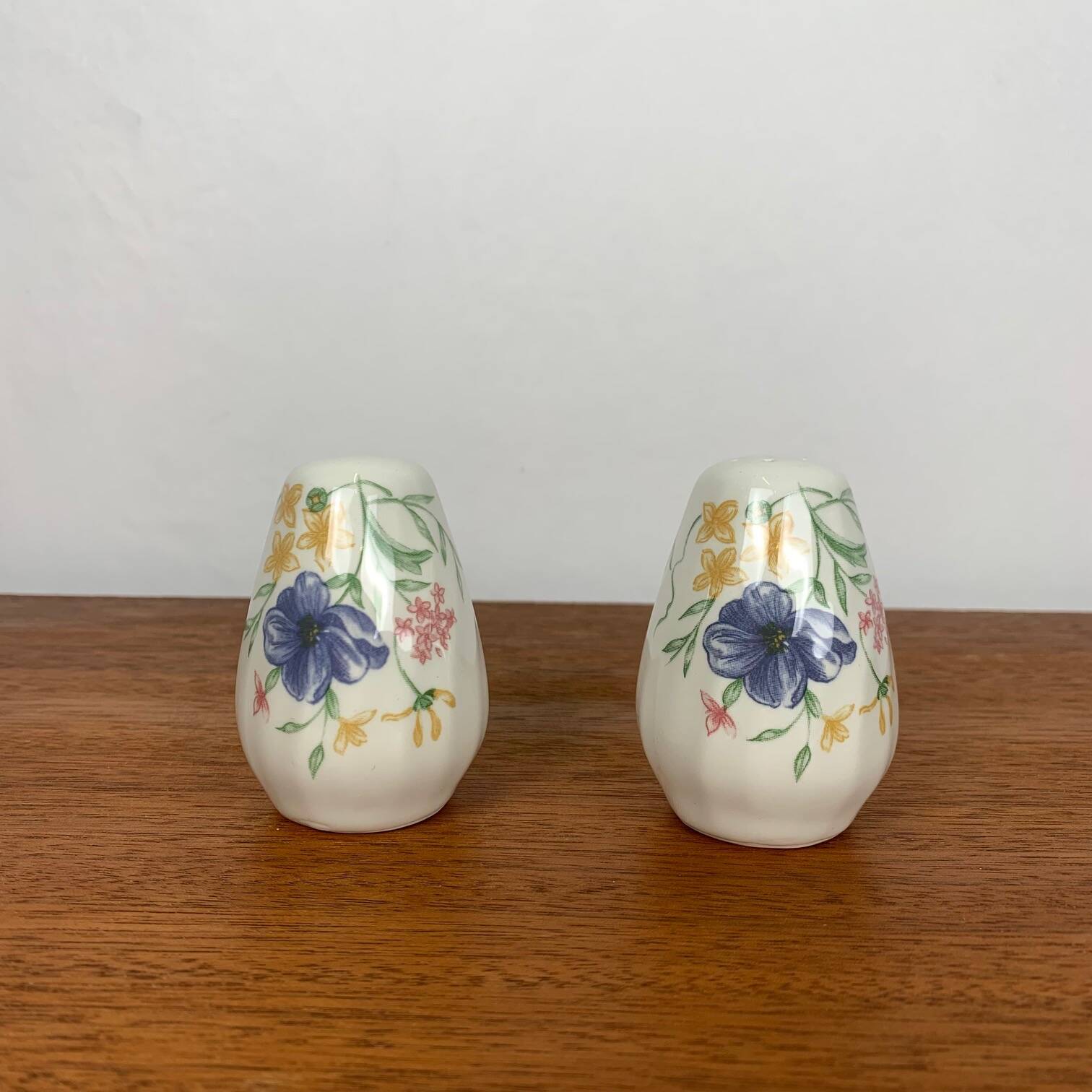 Salt & Pepper Duo, Crown Clarence, England, 1980