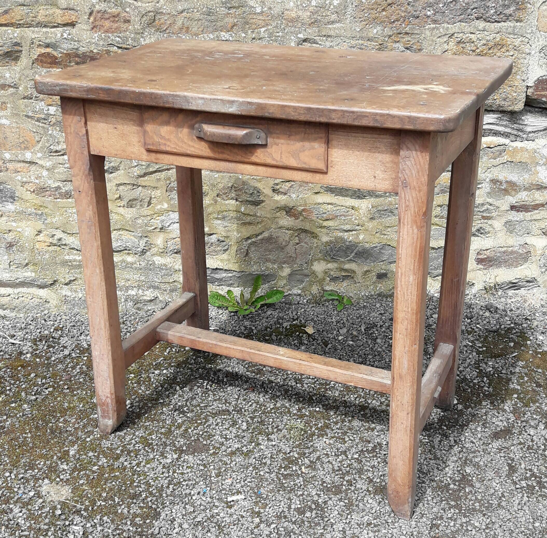 Antique desk table in solid wood