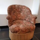 Toad armchair