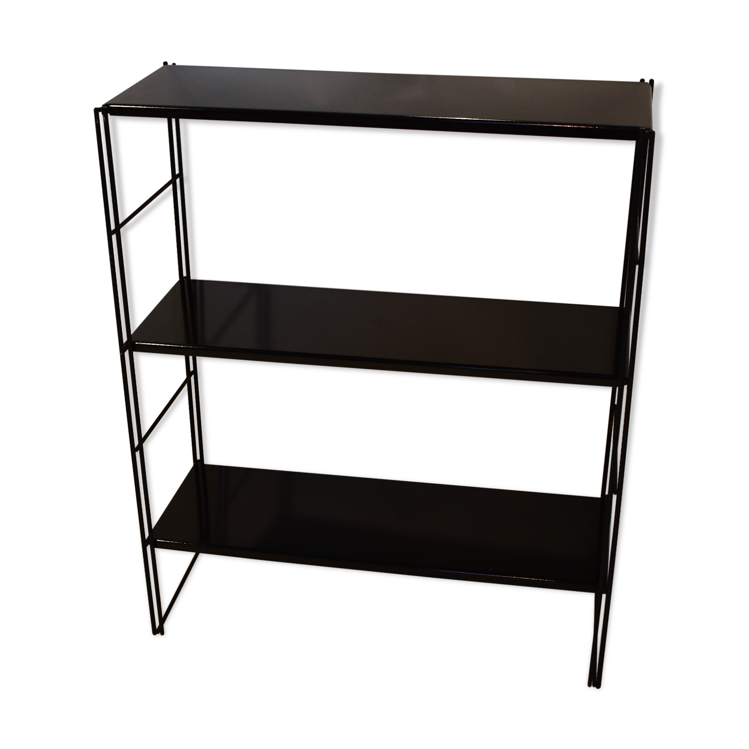 Shelf string vintage