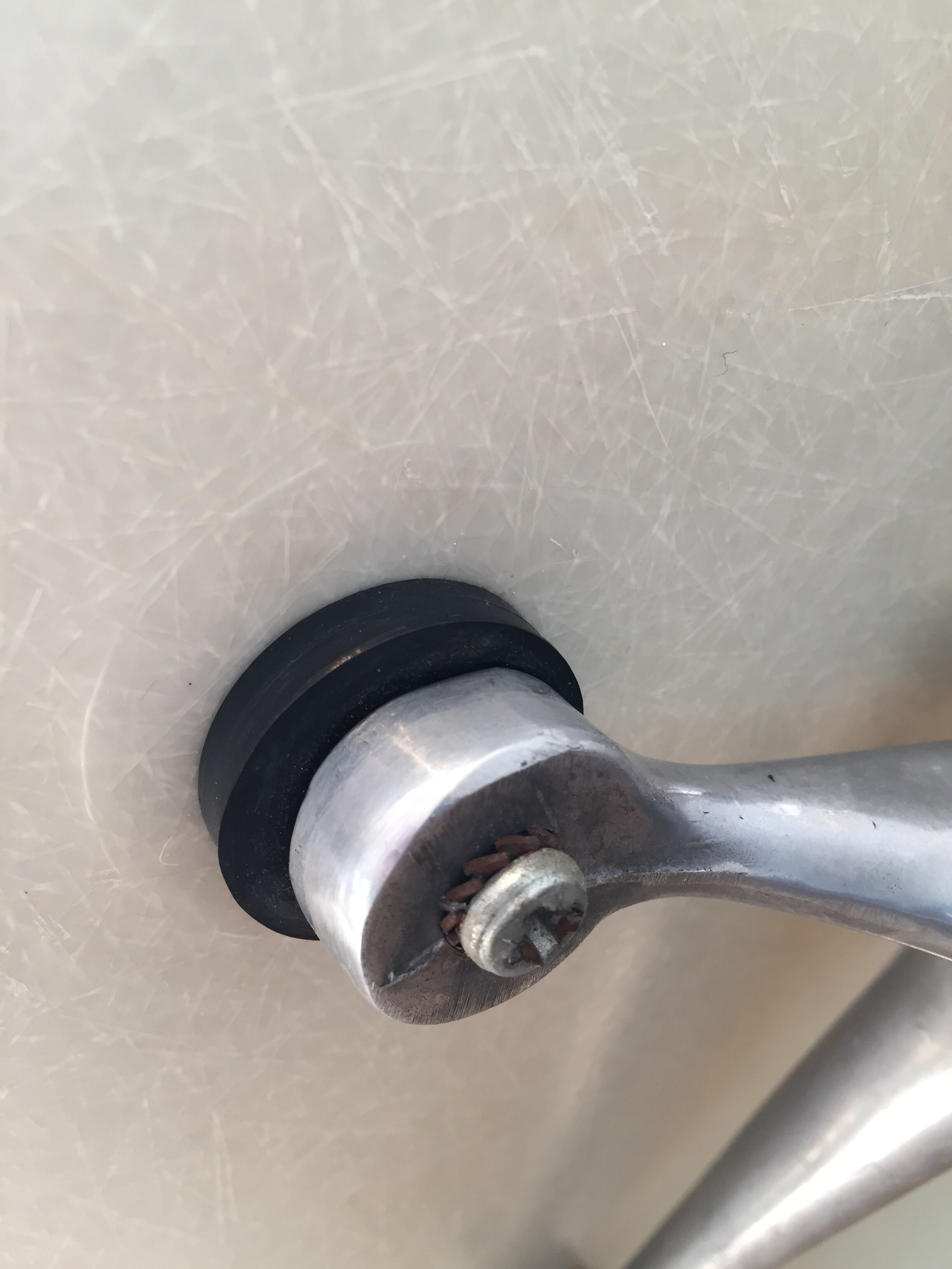 Set of 4 chairs the Fonda by Charles and Ray Eames, woolen yellow straw 1960-1970