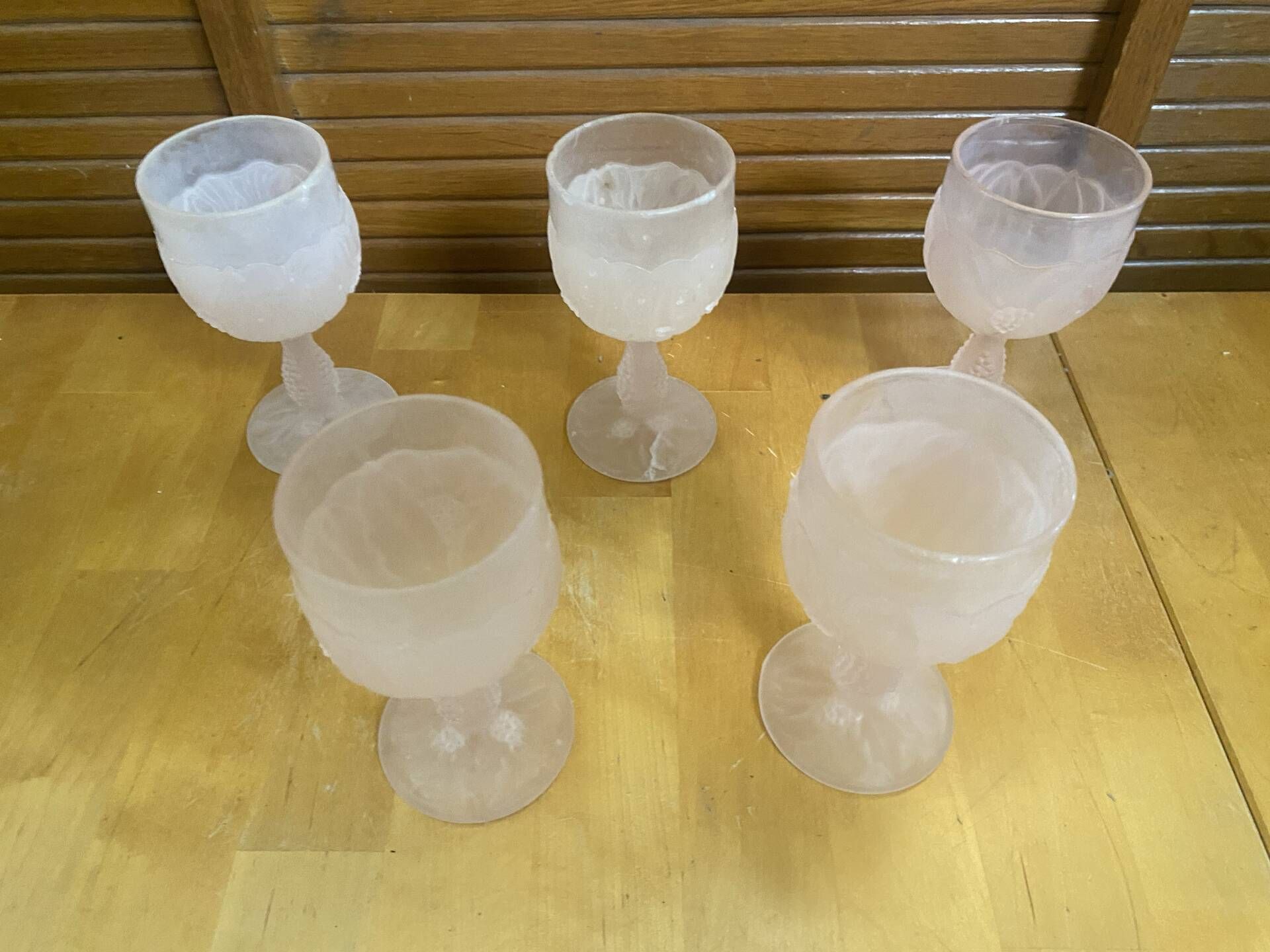Set of 5 Frosted Pink Wine Glasses Made in Italy Vintage #E170