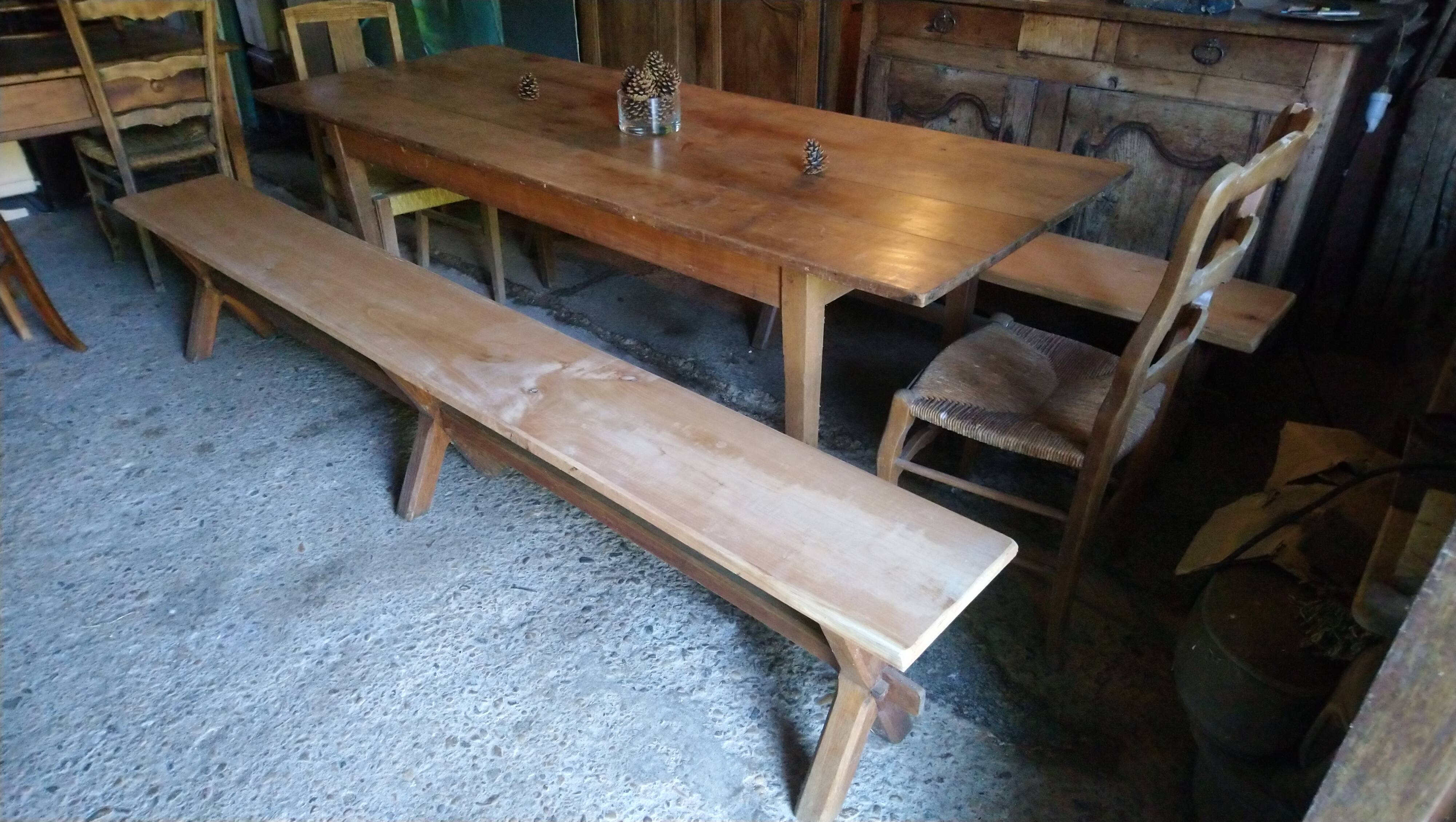 Pair of oak and cherry benches 250x29x45