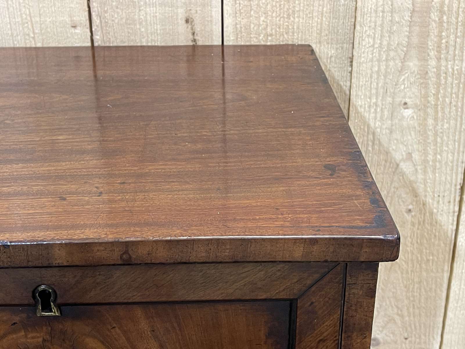 Confiturier Victorien en acajou XIXème