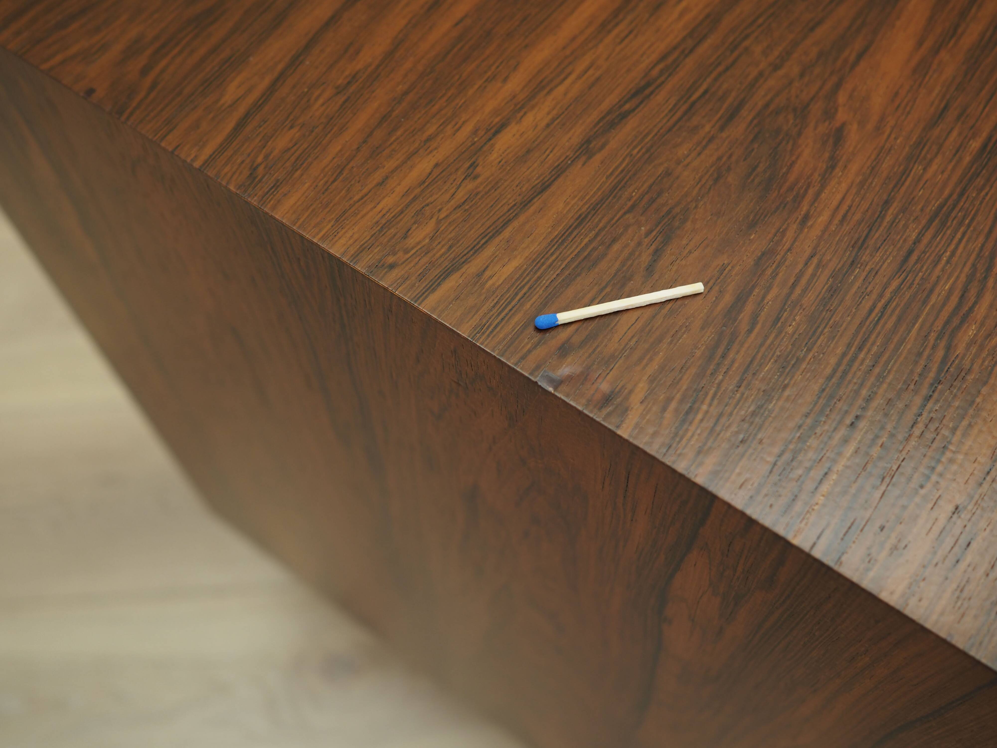 Commode en palissandre, design danois, années 1970, designer : Carlo Jensen, production :