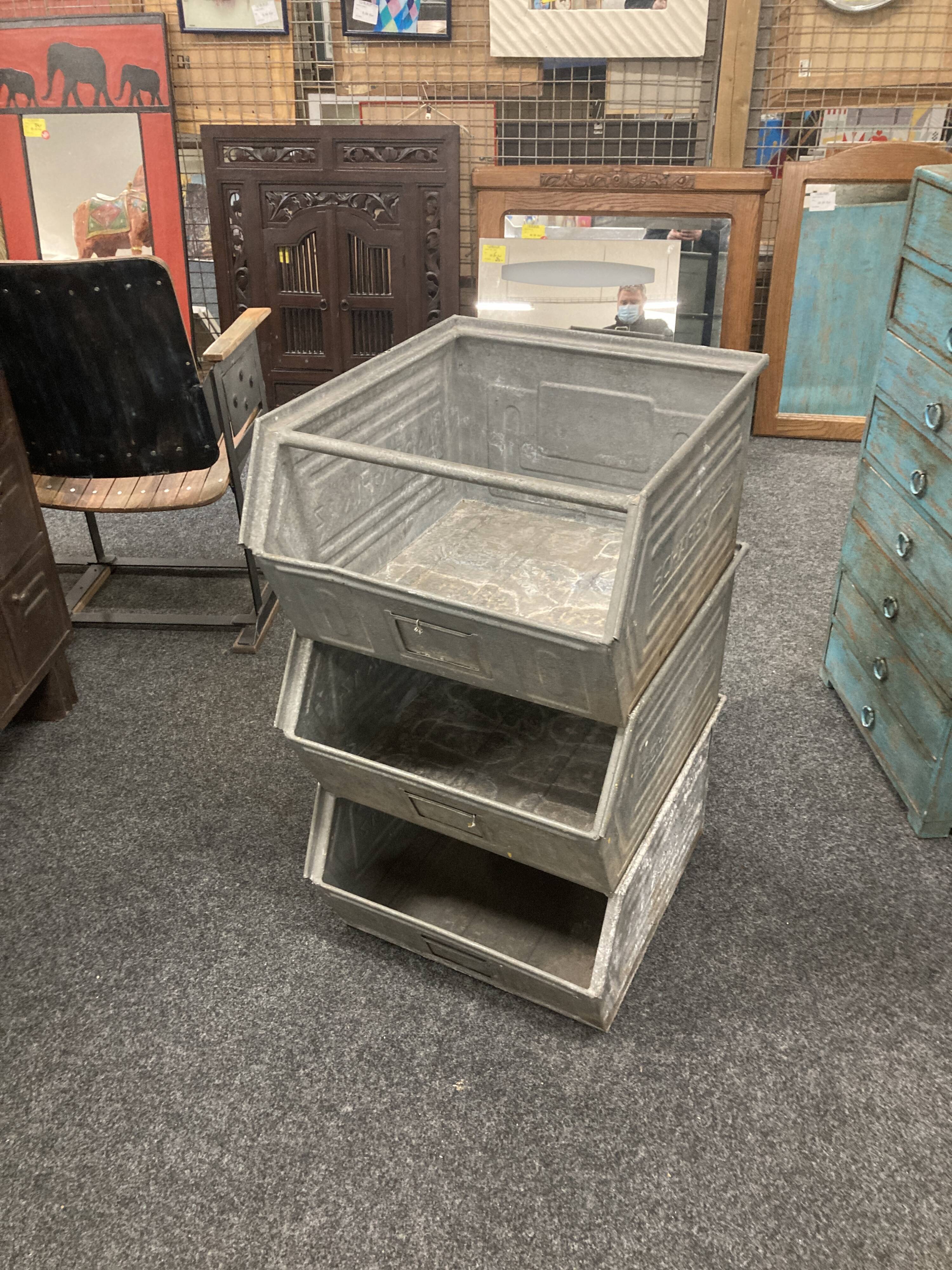 lot of 3 galvanized industrial cassier schafer kasten
